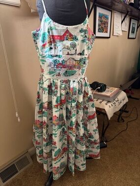 RARE Bernie Dexter Chelsea dress with Home Sweet Home farm, town print dress